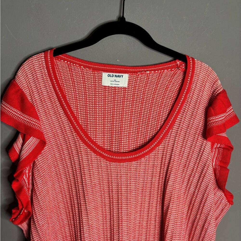 Red Knit Scoop Neck Women's Sweater Top - Picture 3 of 7